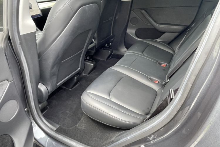 Used Tesla Model Y 2022 Revised Version Rear-Wheel Drive Interior 4