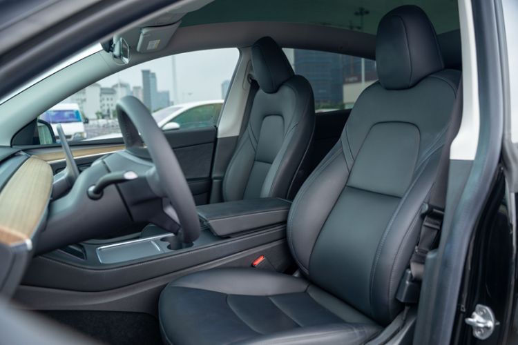 Used Tesla Model Y 2022 Rear-Wheel-Drive Version Interior 7