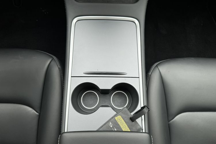 Used Tesla Model Y 2022 Revised Version Rear-Wheel Drive Interior 8
