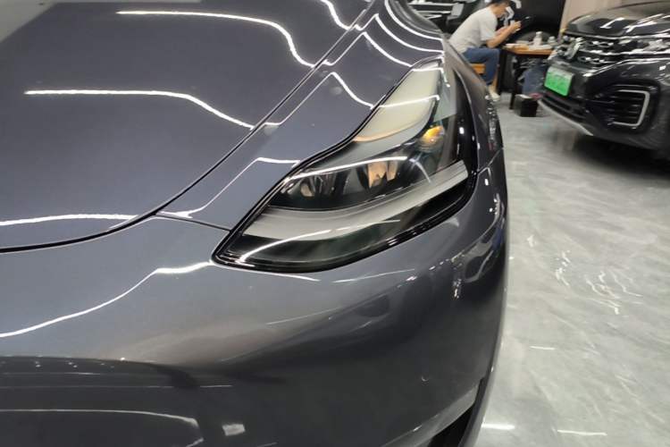 Used Tesla Model Y 2022 Long-Range All-Wheel-Drive Version Left Front Headlight