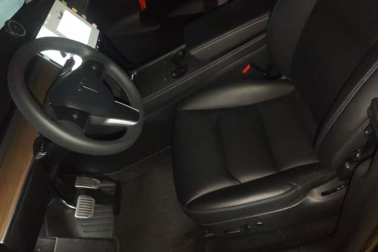 Used Tesla Model Y 2022 Revised Version Rear-Wheel Drive Left Front Seat