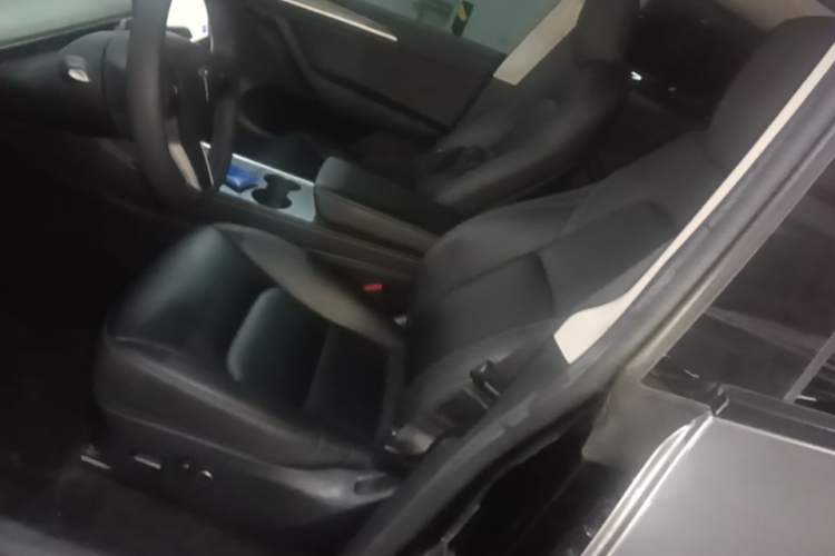 Used Tesla Model Y 2022 Revised Version Long-Range All-Wheel Drive Left Front Seat