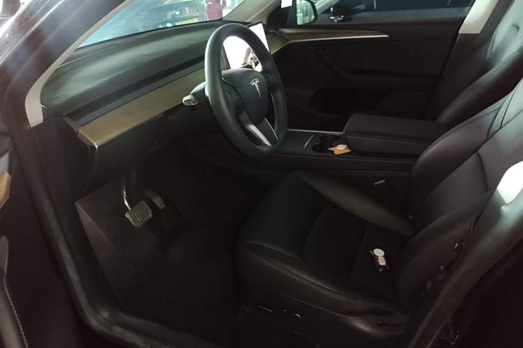 Used Tesla Model Y 2022 Revised Version Rear-Wheel Drive Left Front Seat