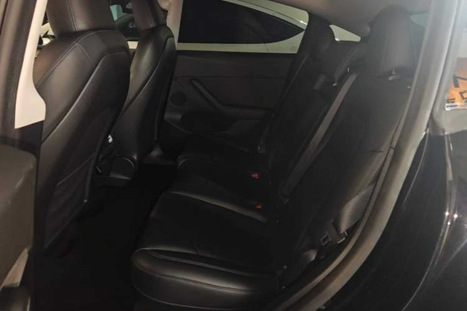 Used Tesla Model Y 2022 Rear-Wheel-Drive Version Left Rear Seat
