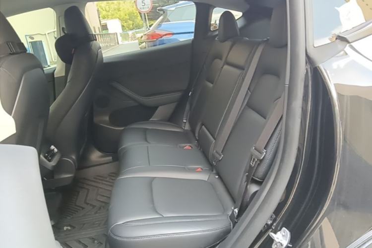 Used Tesla Model Y 2022 Revised Version Rear-Wheel Drive Left Rear Seat