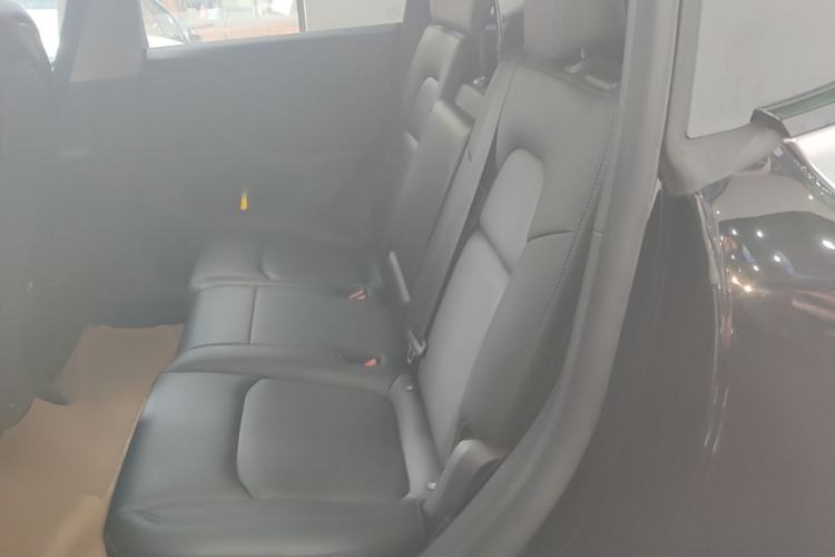 Used Tesla Model Y 2022 Revised Version Rear-Wheel Drive Left Rear Seat