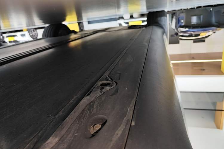 Used Tesla Model Y 2022 Rear-Wheel-Drive Version Left Side Sill