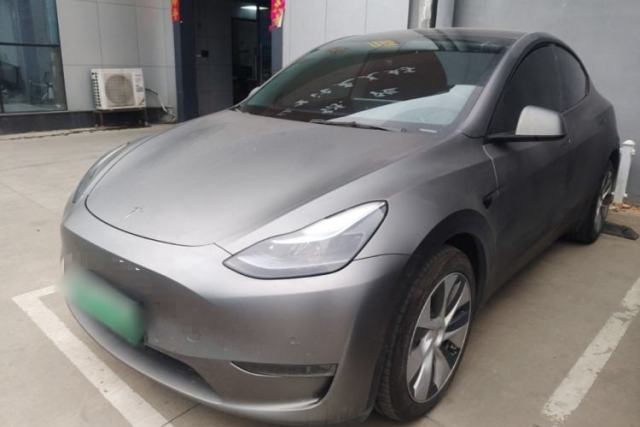 Used Tesla Model Y 2022 Long-Range All-Wheel-Drive Version