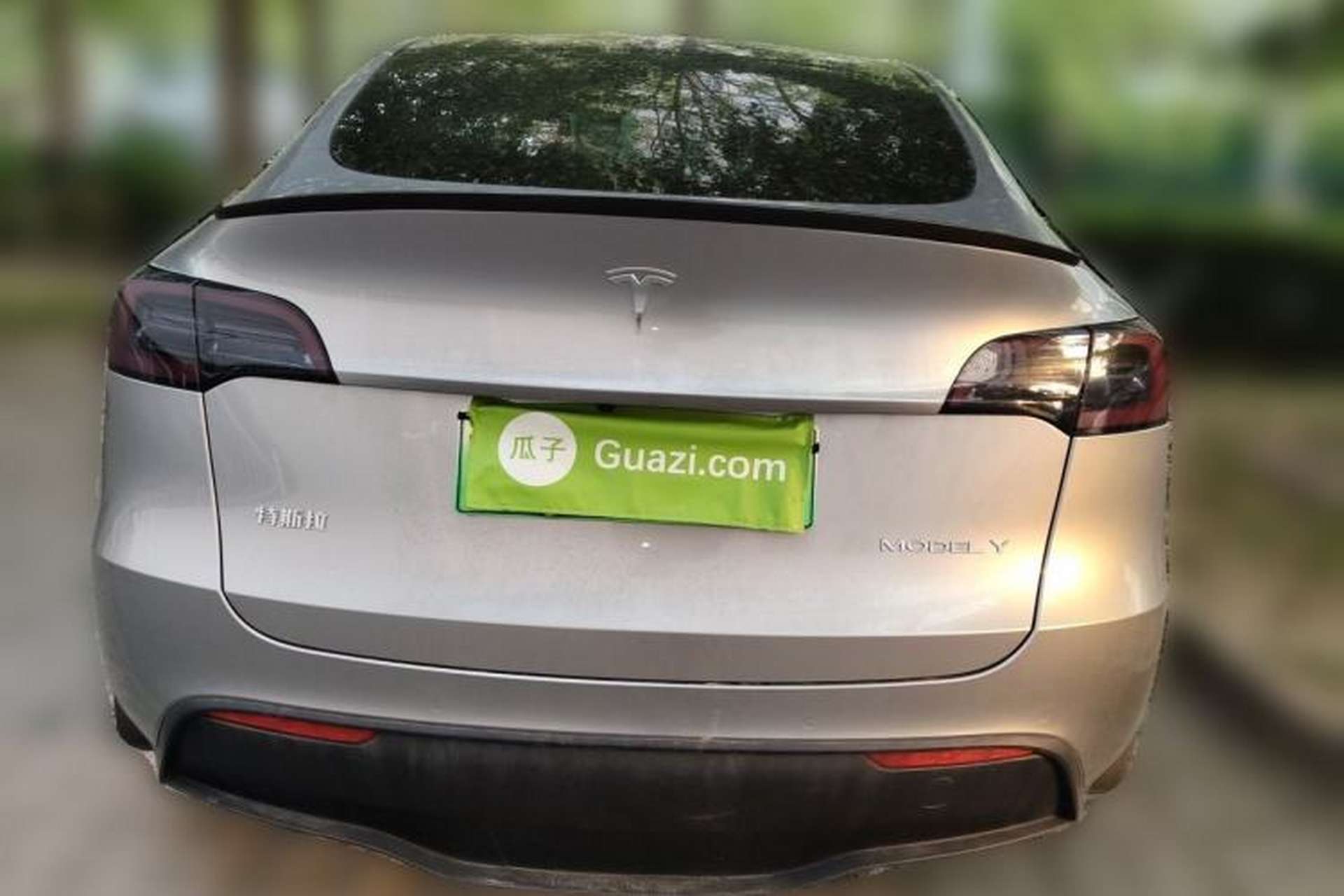 Used Tesla Model Y 2022 Long-Range All-Wheel-Drive Version Rear