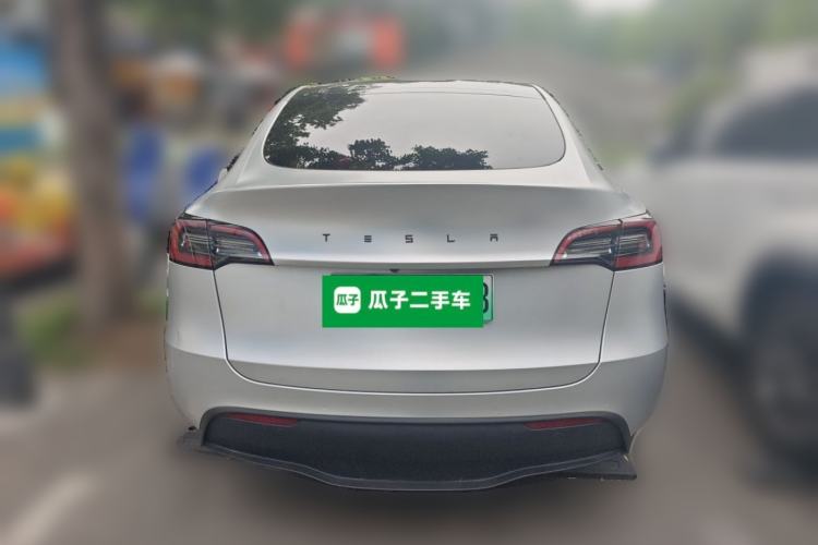Used Tesla Model Y 2022 Long-Range All-Wheel-Drive Version Rear