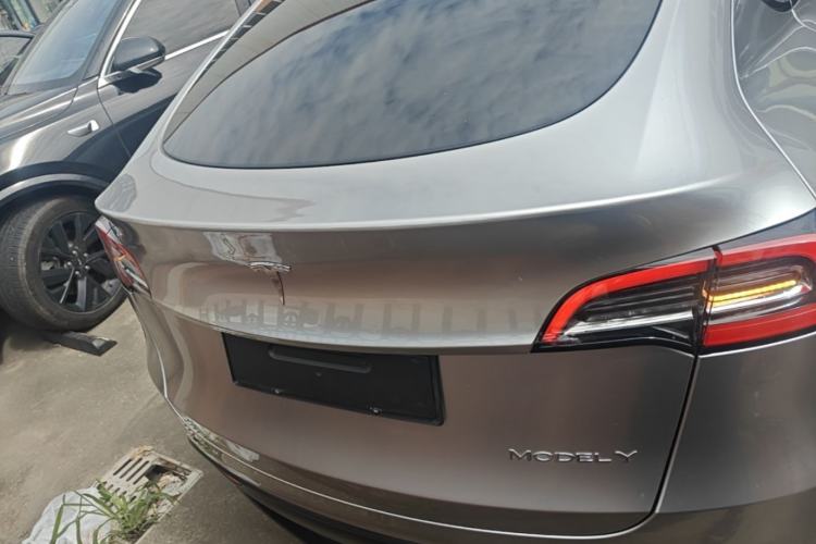 Used Tesla Model Y 2022 Long-Range All-Wheel-Drive Version Rear