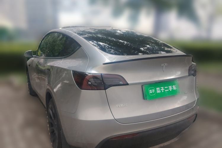 Used Tesla Model Y 2022 Long-Range All-Wheel-Drive Version Rear Left 45 Deg
