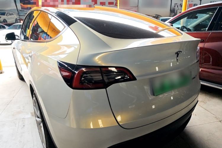 Used Tesla Model Y 2022 Rear-Wheel-Drive Version Rear Left 45 Deg
