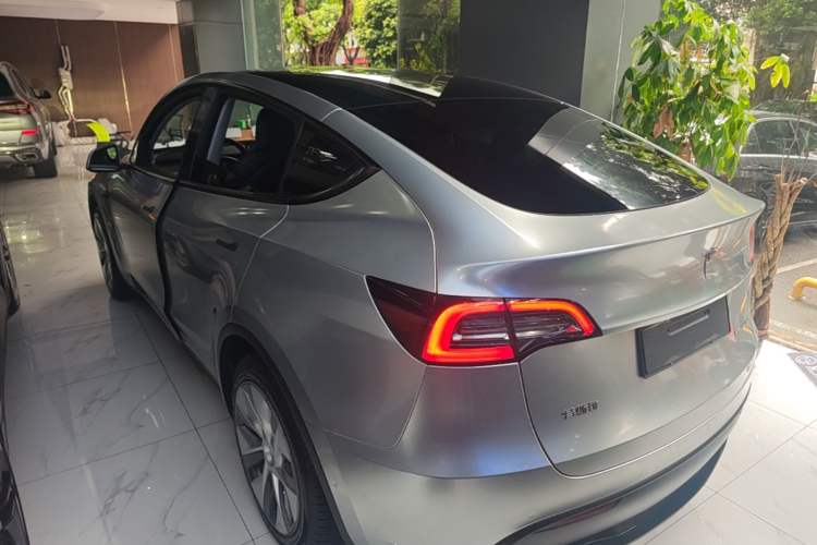 Used Tesla Model Y 2022 Revised Version Rear-Wheel Drive Rear Left 45 Deg