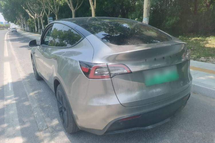 Used Tesla Model Y 2022 Rear-Wheel-Drive Version Rear Left 45 Deg