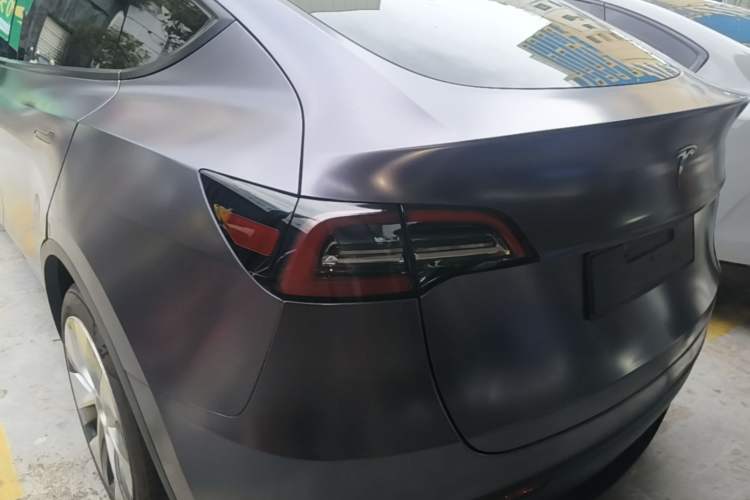 Used Tesla Model Y 2022 Rear-Wheel-Drive Version Rear Left 45 Deg