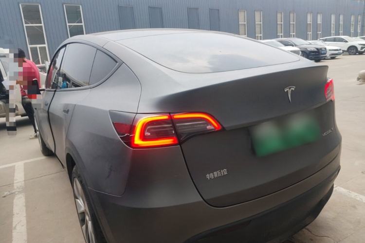 Used Tesla Model Y 2022 Long-Range All-Wheel-Drive Version Rear Left 45 Deg