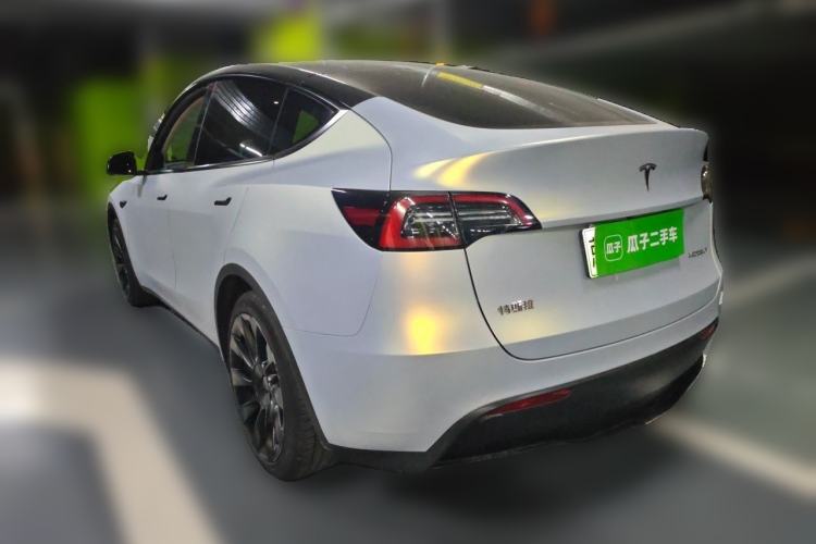 Used Tesla Model Y 2022 Rear-Wheel-Drive Version Rear Left 45 Deg