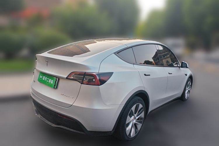Used Tesla Model Y 2022 Rear-Wheel-Drive Version Rear Right 45 Deg