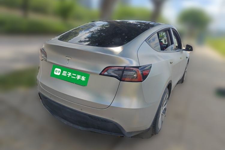 Used Tesla Model Y 2022 Rear-Wheel-Drive Version Rear Right 45 Deg