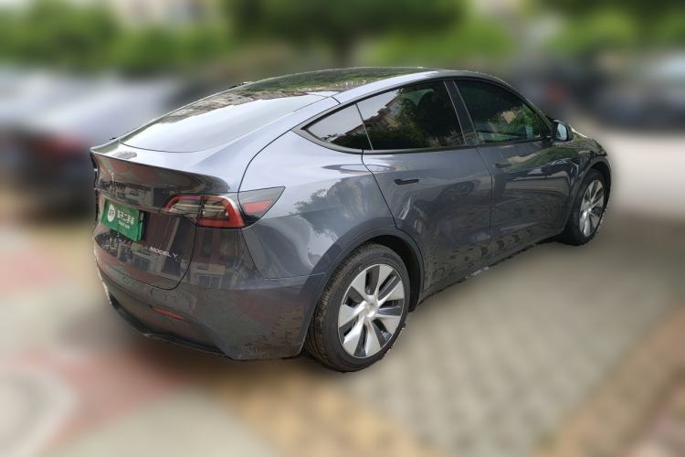Used Tesla Model Y 2022 Rear-Wheel-Drive Version Rear Right 45 Deg