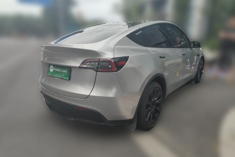 Used Tesla Model Y 2022 Long-Range All-Wheel-Drive Version Rear Right 45 Deg