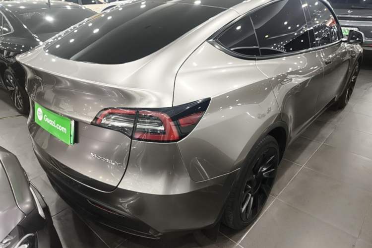 Used Tesla Model Y 2022 Revised Version Rear-Wheel Drive Rear Right 45 Deg