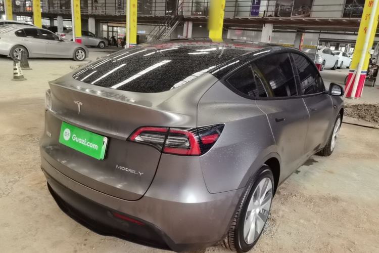 Used Tesla Model Y 2022 Rear-Wheel-Drive Version Rear Right 45 Deg