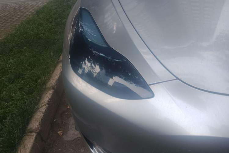 Used Tesla Model Y 2022 Long-Range All-Wheel-Drive Version Right Front Headlight