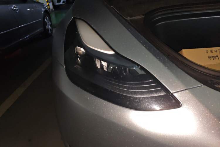 Used Tesla Model Y 2022 Revised Version Rear-Wheel Drive Right Front Headlight
