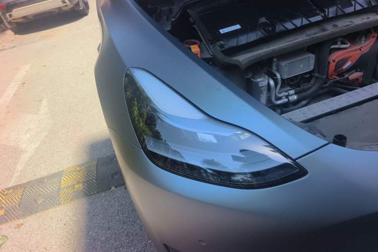 Used Tesla Model Y 2022 Revised Version Long-Range All-Wheel Drive Right Front Headlight