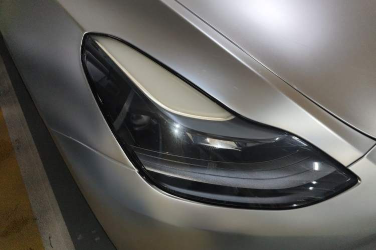 Used Tesla Model Y 2022 Rear-Wheel-Drive Version Right Front Headlight
