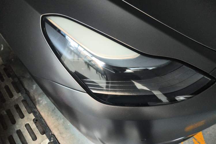 Used Tesla Model Y 2022 Revised Version Rear-Wheel Drive Right Front Headlight