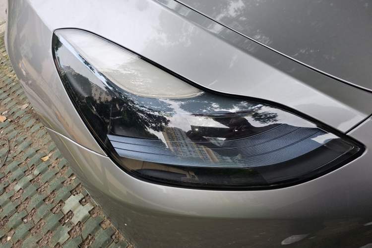 Used Tesla Model Y 2022 Revised Version Rear-Wheel Drive Right Front Headlight