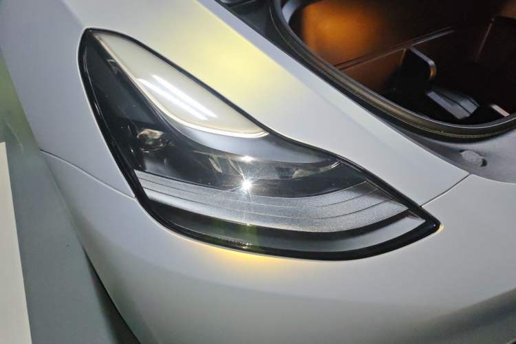 Used Tesla Model Y 2022 Rear-Wheel-Drive Version Right Front Headlight