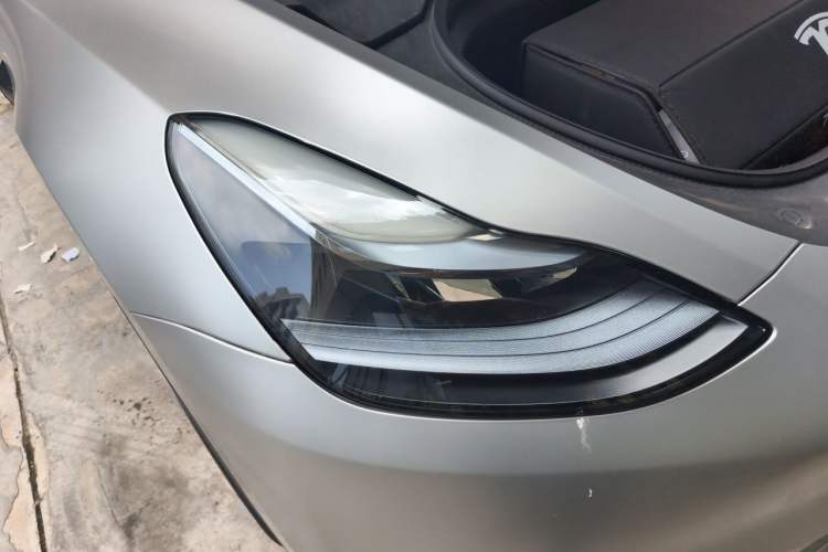 Used Tesla Model Y 2022 Revised Version Long-Range All-Wheel Drive Right Front Headlight