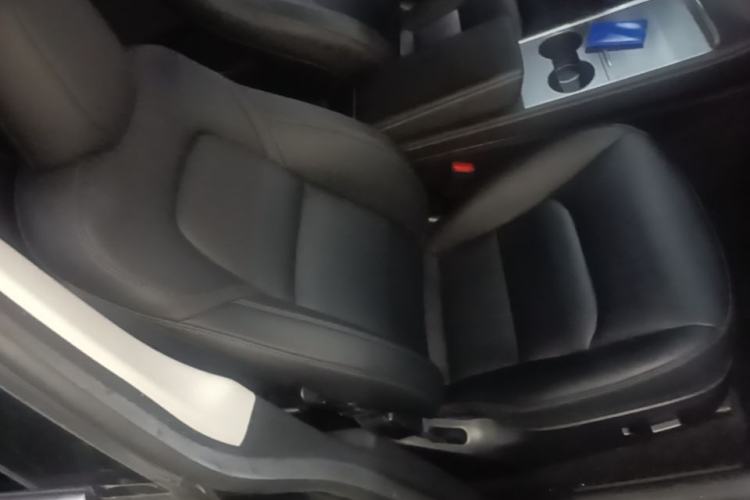 Used Tesla Model Y 2022 Revised Version Long-Range All-Wheel Drive Right Front Seat