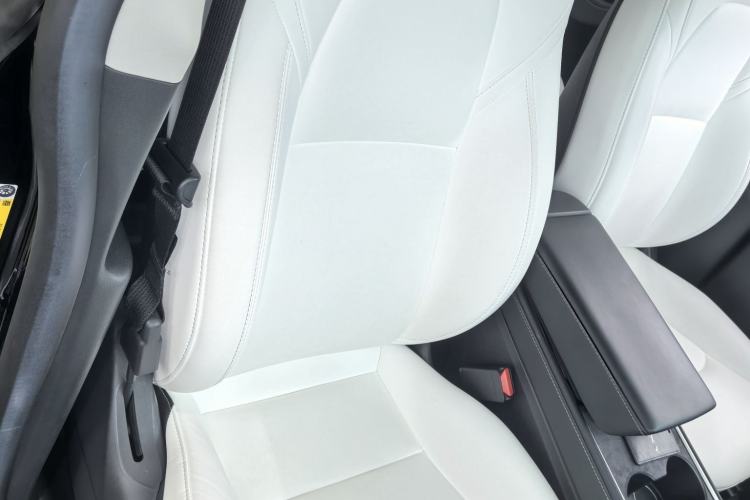 Used Tesla Model Y 2022 Revised Version Rear-Wheel Drive Right Front Seat