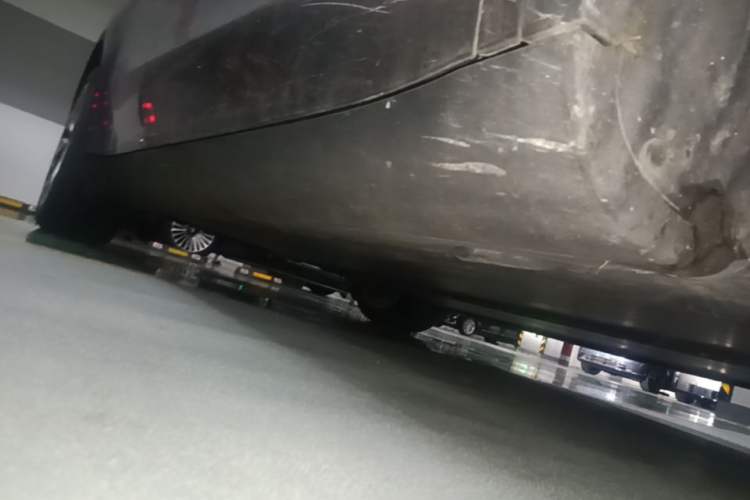 Used Tesla Model Y 2022 Revised Version Long-Range All-Wheel Drive Right Side Sill
