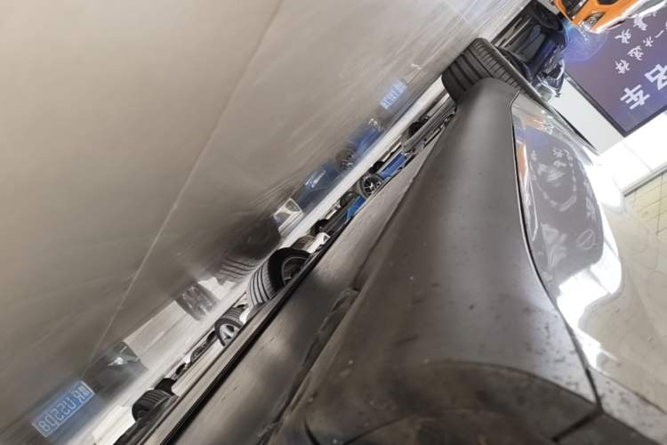 Used Tesla Model Y 2022 Revised Version Rear-Wheel Drive Right Side Sill