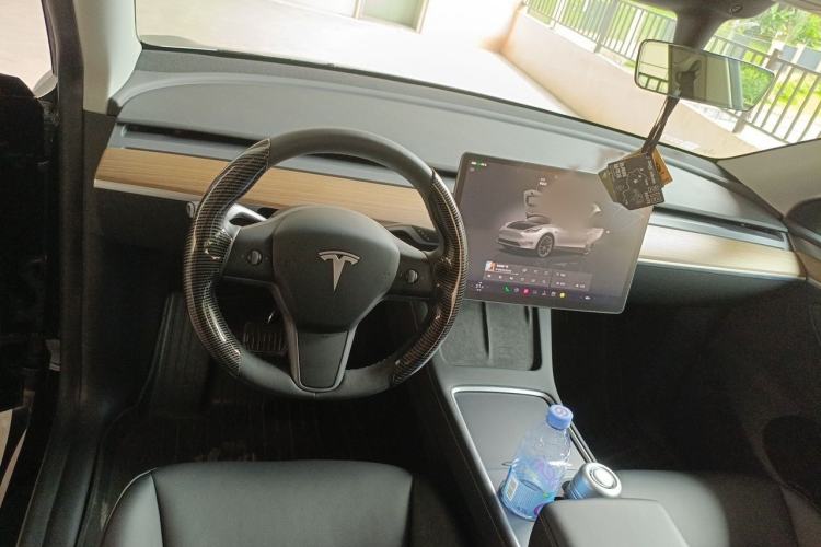 Used Tesla Model Y 2022 Rear-Wheel-Drive Version Steering Wheel