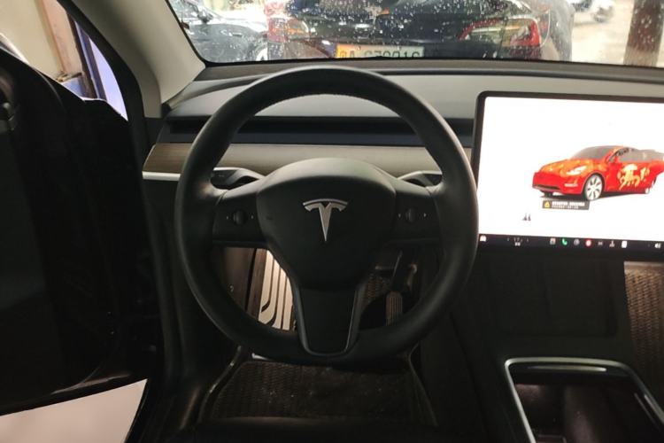 Used Tesla Model Y 2022 Revised Version Rear-Wheel Drive Steering Wheel