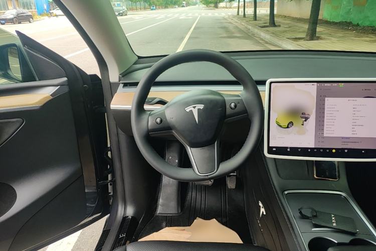 Used Tesla Model Y 2022 Revised Version Rear-Wheel Drive Steering Wheel