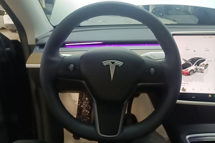 Used Tesla Model Y 2022 Rear-Wheel-Drive Version Steering Wheel