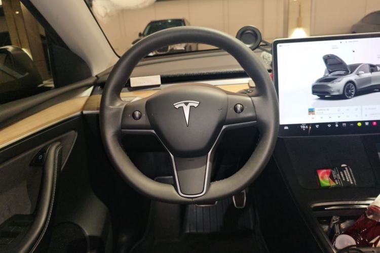 Used Tesla Model Y 2022 Revised Version Long-Range All-Wheel Drive Steering Wheel