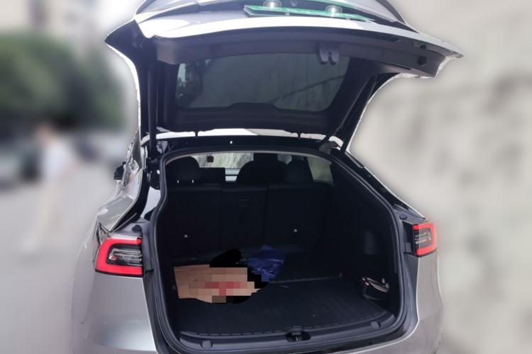 Used Tesla Model Y 2022 Performance High-Performance All-Wheel-Drive Version Trunk