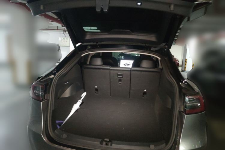Used Tesla Model Y 2022 Rear-Wheel-Drive Version Trunk