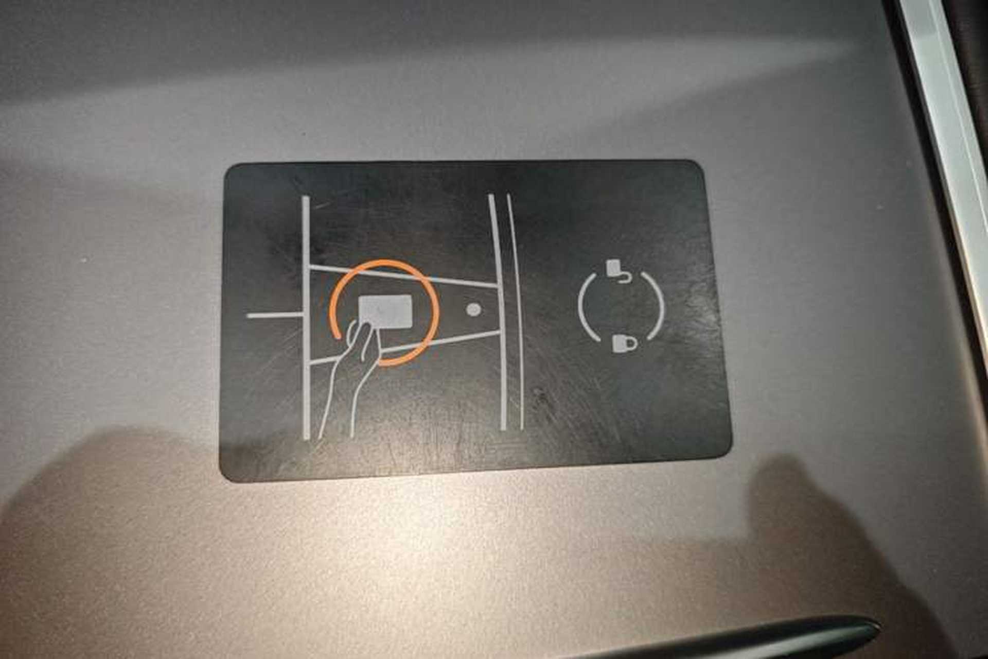 Used Tesla Model Y 2022 Rear-Wheel-Drive Version Vehicle Key