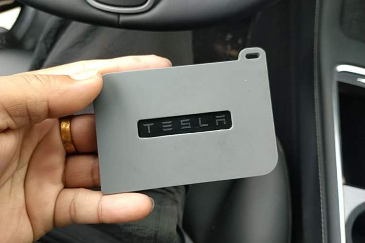 Used Tesla Model Y 2022 Rear-Wheel-Drive Version Vehicle Key