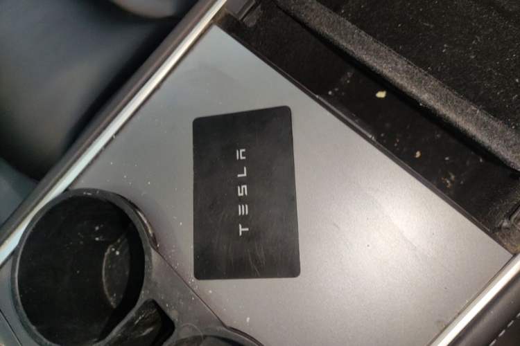 Used Tesla Model Y 2022 Rear-Wheel-Drive Version Vehicle Key